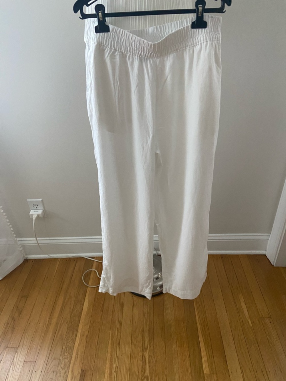 Old Navy White Wide-Leg Pants